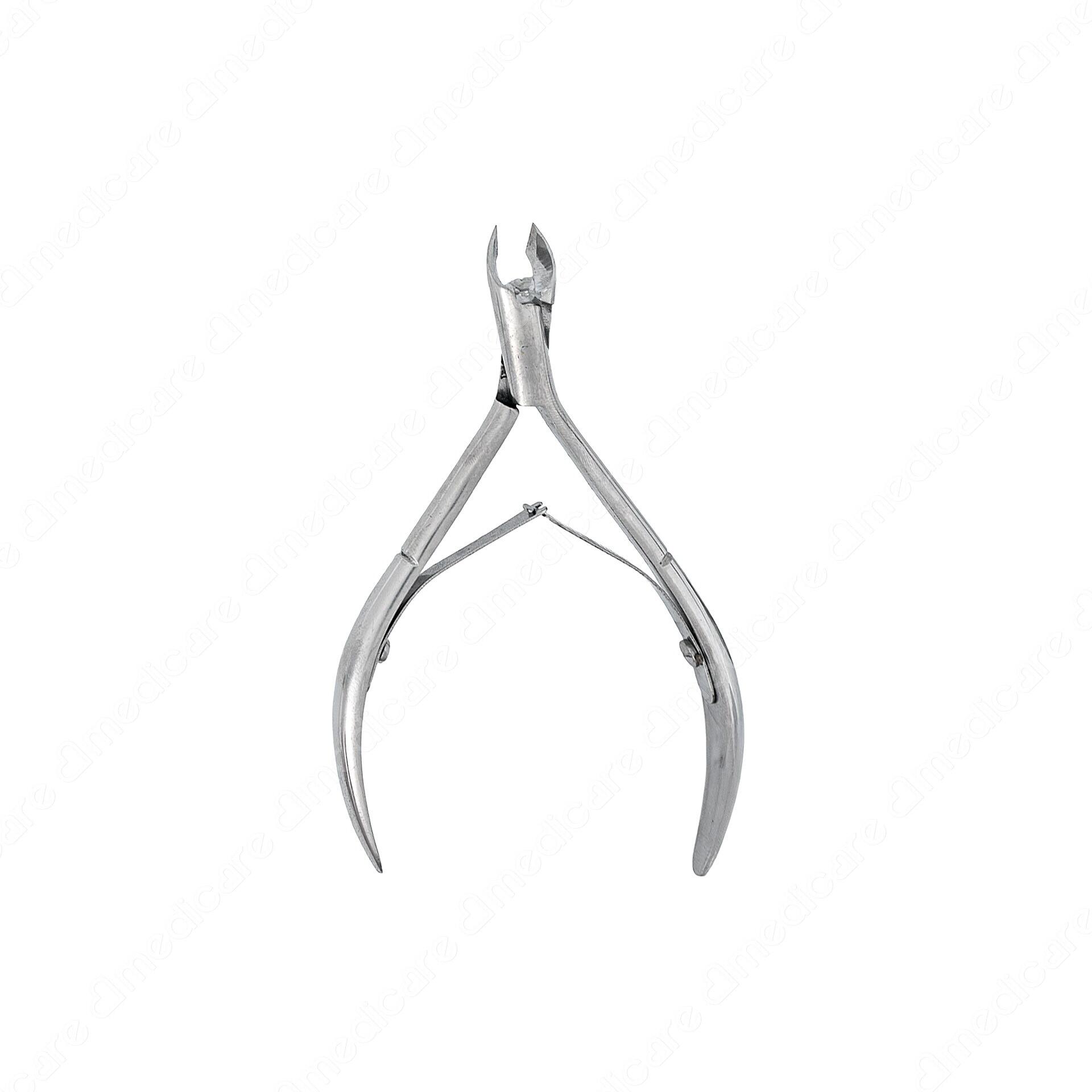 Kềm Cắt Da BASICARE 4.2″ 1171 với lưỡi kềm sắc bén giúp bạn loại bỏ những phần da chết trên bàn tay và bàn chân.