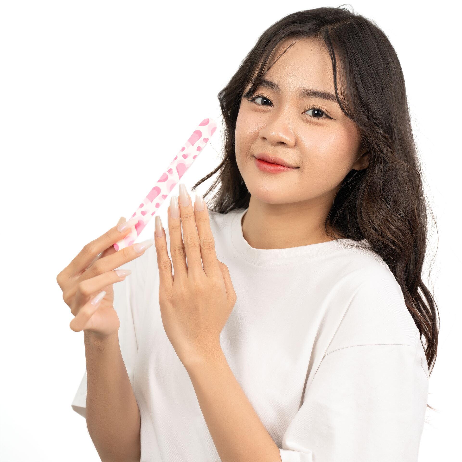 Giũa Móng Giấy MAXMATE Hình Trái Tim Hồng dùng để giũa móng. Sản phẩm tiện lợi, gọn gàng dễ dàng mang đi nhiều nơi. 