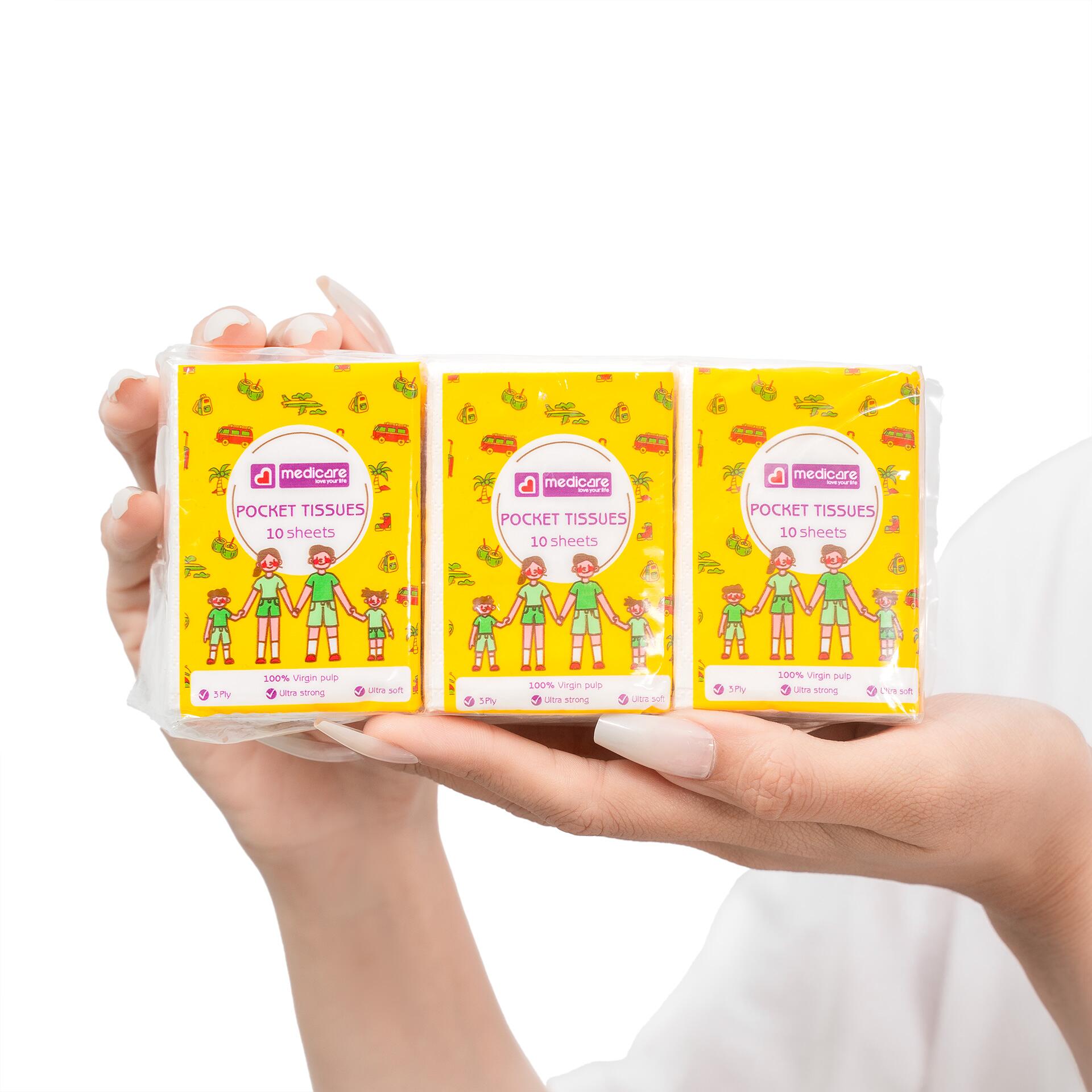 Với thành phần chính 100% bột giấy nguyên chất, thiết kế 3 lớp dày dặn tăng độ thấm hút và mềm mại khi sử dụng hàng ngày. Kích thước tờ: 200 x 210mm (+-3%).