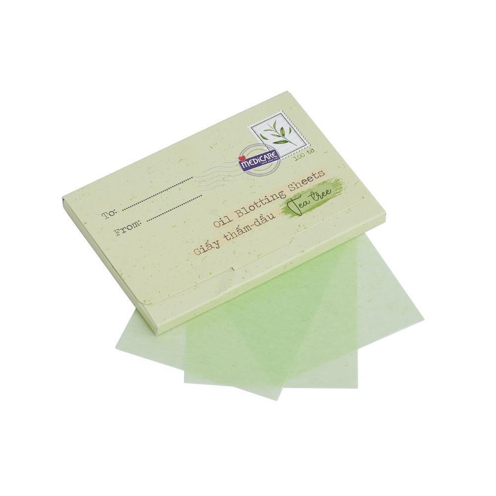 Giấy thấm dầu MEDiCARE hương thơm trà tươi dịu nhẹ giúp lấy đi lượng dầu thừa trên da mặt, làm sạch nhanh chóng bề mặt da, giữ cho da luôn khô thoáng, dễ chịu. Sản phẩm là sự lựa chọn phù hợp với những nàng da dầu và da hỗn hợp thường xuyên trong tình trạng bóng nhờn. 
