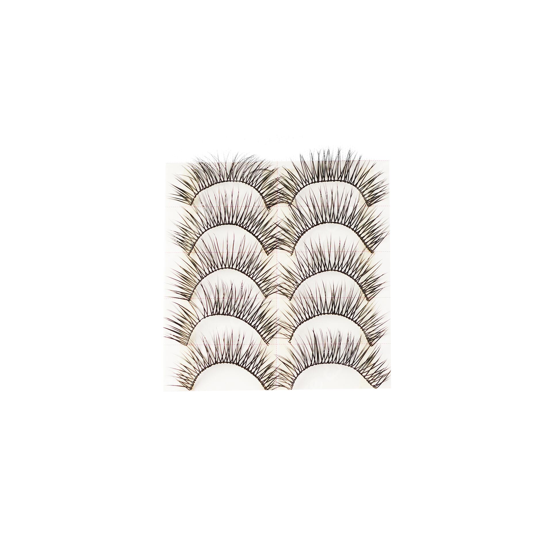 Mi giả là sản phẩm làm đẹp cho đôi mắt, được làm từ sợi mi tổng hợp hoặc mi thật. Chúng có thiết kế giả mạo để tạo độ dày, độ dài hoặc kiểu dáng mi mong muốn. Mi giả có thể dán lên mi thật hoặc sử dụng dưới dạng mi lẻ bằng cách kết hợp với mascara, giúp tạo nên đôi mắt đẹp và nổi bật hơn. 