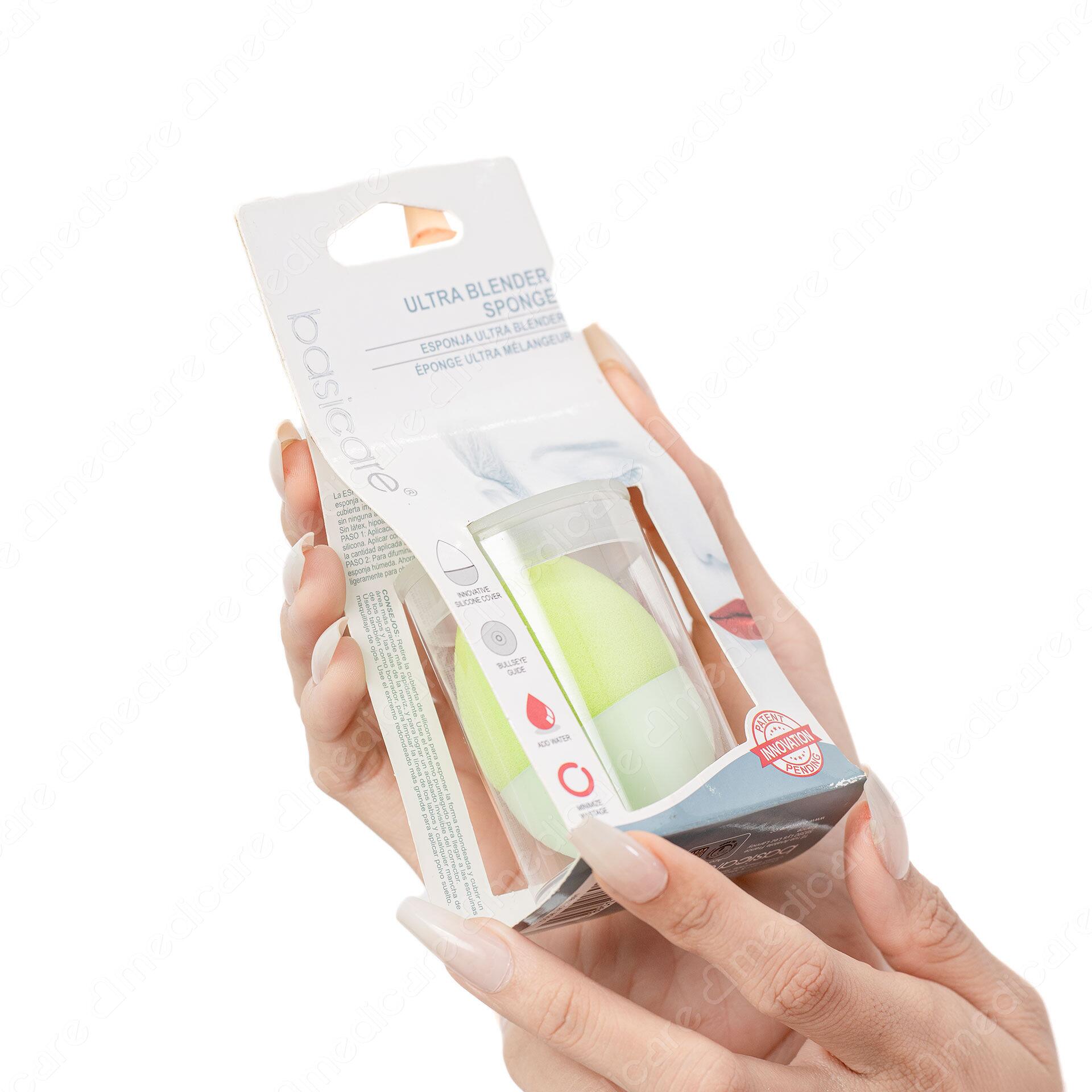 Mút Tán Nền BASICARE Silicone Pink 1890 được thiết kế thêm đầu bọc silicon cải tiến chống thấm nước giúp bạn dễ dàng tán lớp trang điểm mà không lo hấp thụ kem nền, hạn chế lãng phí mỹ phẩm, hoàn hảo để tán kem lót, kem nền và tạo khối. Không gây kích ứng, không mùi và phù hợp cho da nhạy cảm.