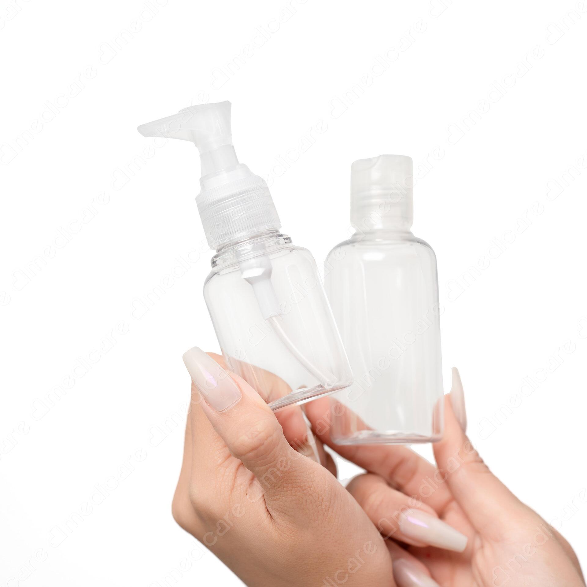 Bộ Chiết Mỹ Phẩm BASICARE 1103 có thiết kế nhỏ gọn, thích hợp để mang theo khi đi du lịch, dùng để đựng kem dưỡng da, dầu gội, dầu xả,…tiết kiệm diện tích vali mà vẫn đáp ứng đầy đủ nhu cầu của bạn.