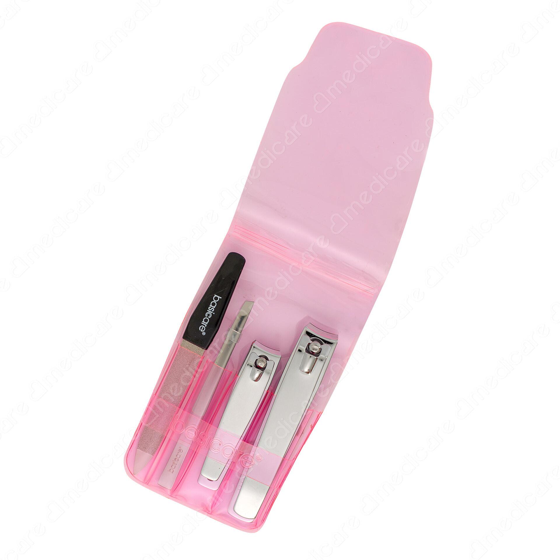 Bộ Bấm Móng, Nhíp & Dũa BASICARE 1017PDQ với thiết kế lưỡi kềm sắc bén, giúp tỉa móng dễ dàng và an toàn.