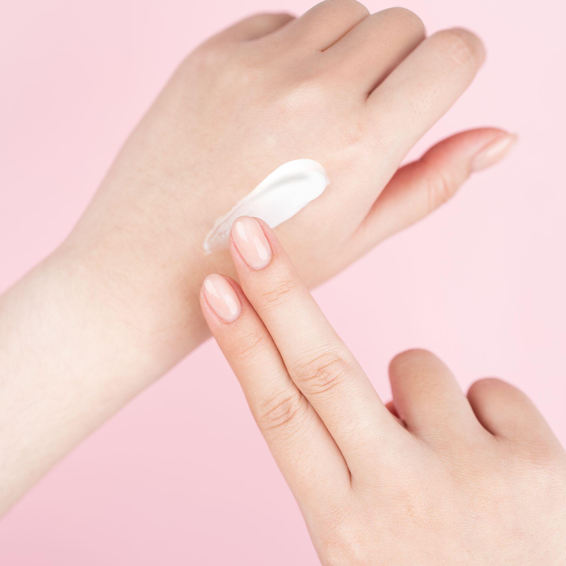 Vui lòng tham khảo thông tin trên bao bì sản phẩm