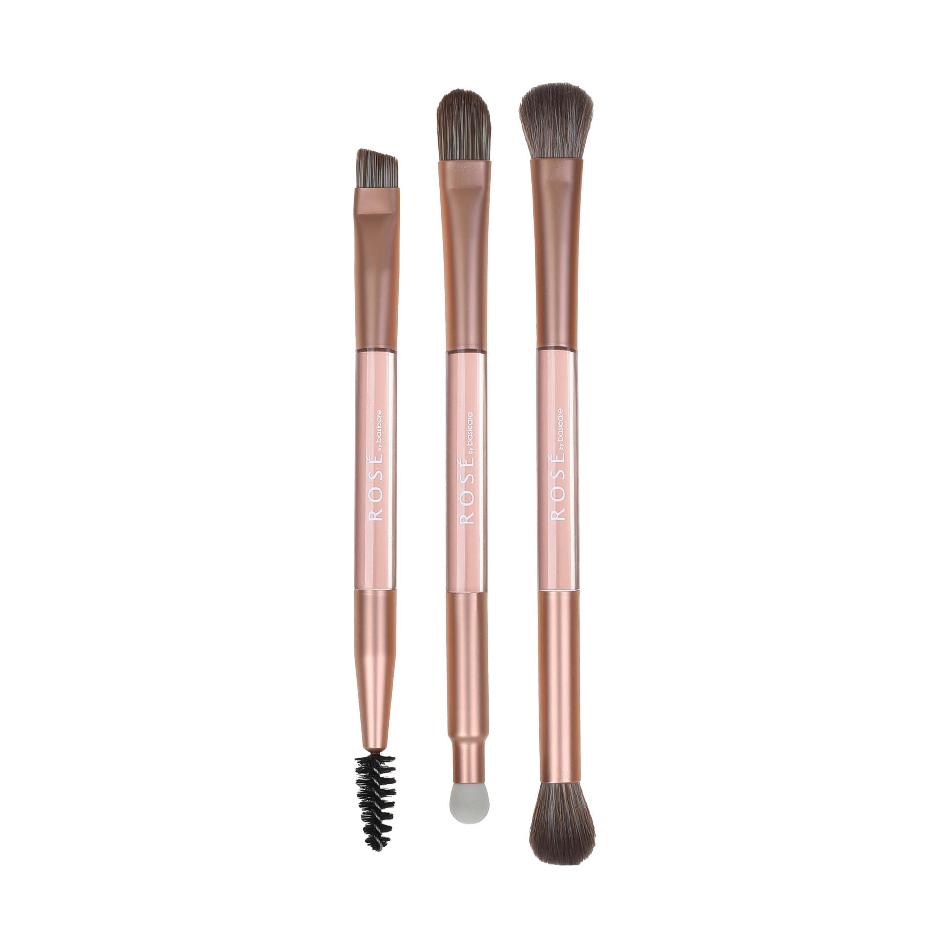 Bộ cọ trang điểm gồm 3 cọ hai đầu, lông cọ làm từ sợi tổng hợp mềm mại. Giúp định hình chân mày, phủ và tán đều phấn mắt.